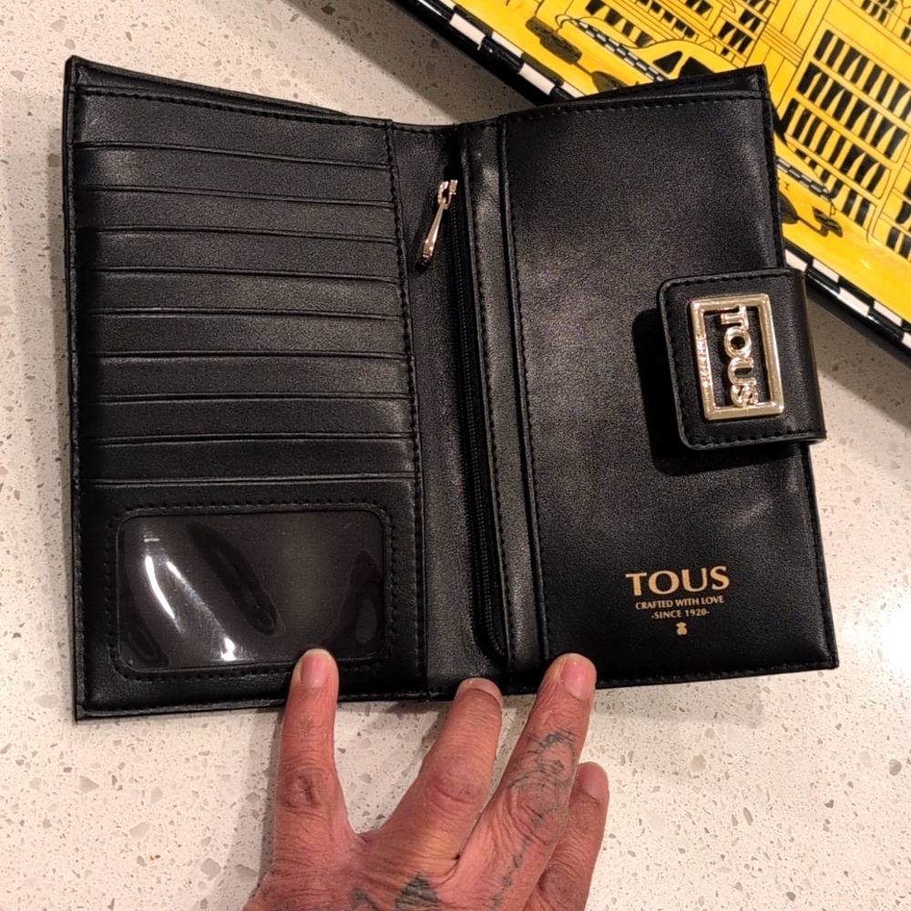 Tous Women's Bi-Fold Wallet - Picture 5 of 6